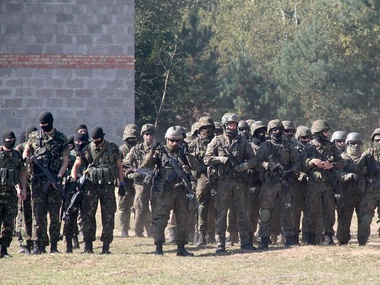 Международные военные учения Rapid Trident-2014 посетило руководство ВС Украины и других стран-участниц. Фоторепортаж