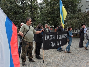 На участников Марша мира в Калининграде напали титушки