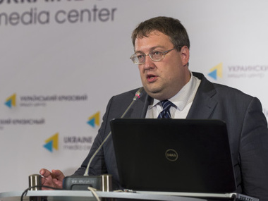 Антон Геращенко: Обвинения Украины в массовых убийствах мирных жителей строятся Россией по принципу Геббельса