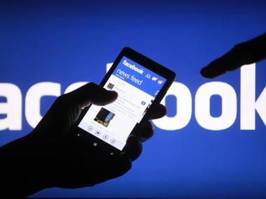 Facebook заявил, что украинский сегмент социальной сети не управляется из России