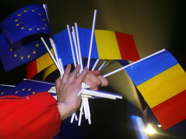 Румынам и болгарам разрешили свободно работать в ЕС
