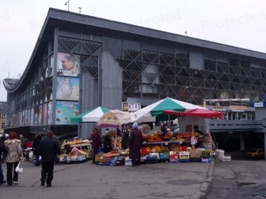КГГА проверит деятельность Бессарабского и Житнего рынков