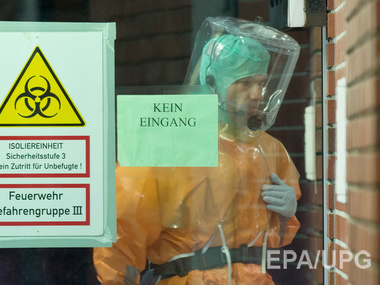 Во Франции медсестра вылечилась от лихорадки Эбола