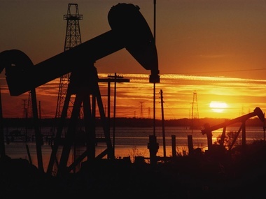 СМИ: Тенденция к снижению цен на нефть угрожает российскому бюджету