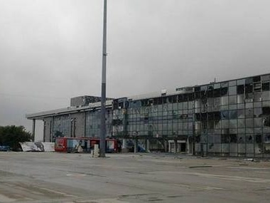 СМИ: В результате обстрела донецкого аэропорта погиб один военный
