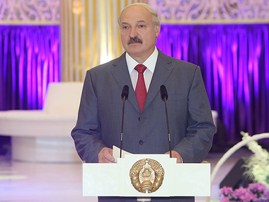 Лукашенко подписал закон о вступлении Беларуси в Евразийское экономическое сообщество с Россией
