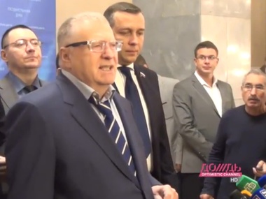 Жириновский призвал ввести в Госдуме карантин из-за лихорадки Эбола