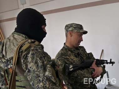 Тымчук: Из бывших милиционеров террористы создают отряды для штурма аэропорта Донецка