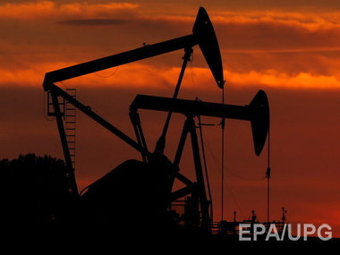 Цена на нефть установила новый рекорд падения