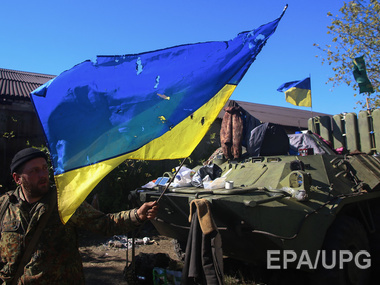 Спикер АТО: Боевики за сутки 37 раз обстреляли позиции украинской армии