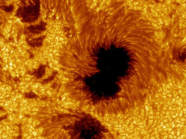 На Солнце появилось крупнейшее за последние два десятка лет пятно