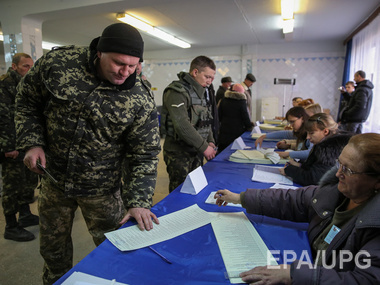 ЦИК: Около 25 тысяч военных проголосуют не по месту регистрации