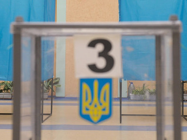 Более тысячи переселенцев из Крыма и Донбасса голосуют во Львовской области