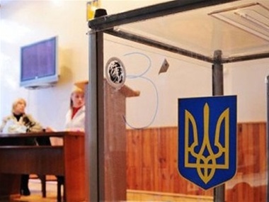 В Одесской области избирательный участок закрыли ради празднования юбилея члена комиссии