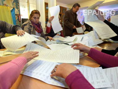 В Волновахе продолжили подсчет голосов