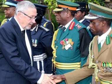 Исполняющим обязанности президента Замбии впервые стал белый человек