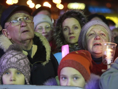 Майдан второй вечер без света из-за "сбоя в системе освещения"