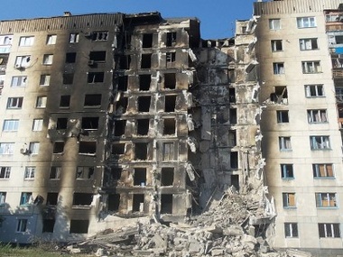 Горсовет: В Луганске восстанавливают объекты, пострадавшие от обстрелов