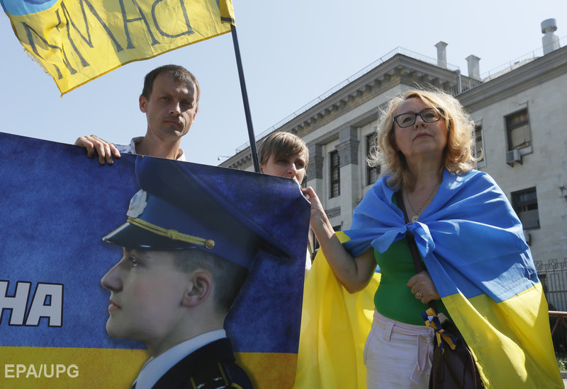Адвокат: Савченко разрешили лично присутствовать на завтрашнем заседании суда