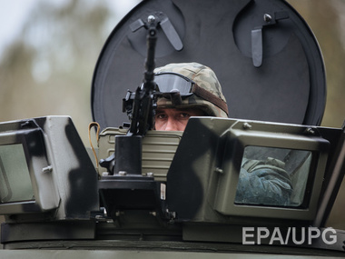 СНБО: За выходные из России на Донбасс ввезли гаубицы, "Грады" и АК-74 с лазерными прицелами