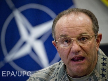 Reuters: НАТО подтвердил информацию о переброске российской техники на Донбасс и в Крым
