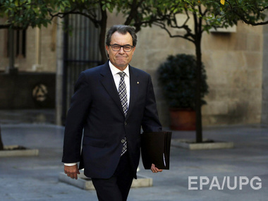 В Испании хотят открыть дело против президента Каталонии Маса за организацию референдума