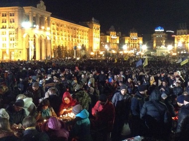 Годовщина Евромайдана. В центре Киева митингуют до 6000 человек