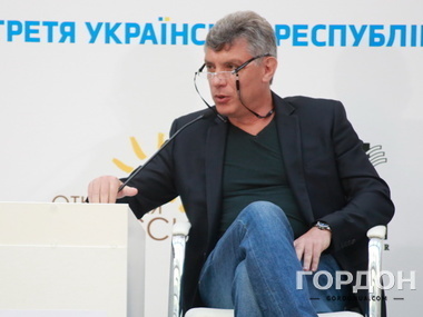 Немцов: Путин считает, что все революции организованы в Госдепе и ЦРУ