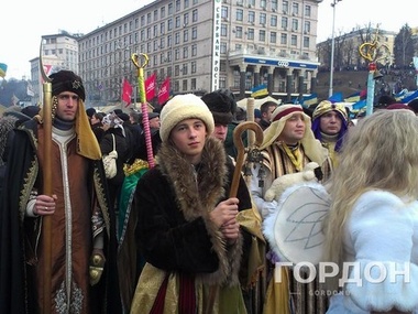 Народное вече в Киеве завершилось и начался концерт