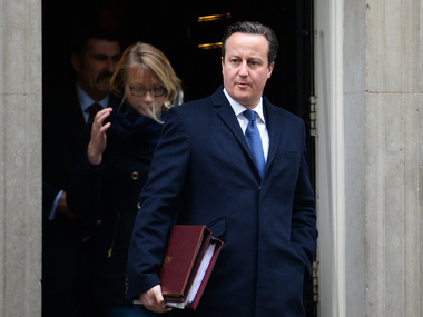 Из-за проблем с мигрантами премьер Британии Кэмерон пригрозил выходом страны из ЕС