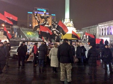 На Майдане проходит празднование дня рождения "Правого сектора"