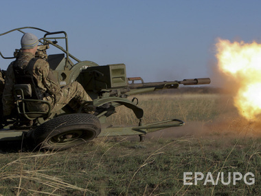 Штаб АТО: Террористы совершили 25 атак на позиции украинских военных, используя танки и тяжелую артиллерию