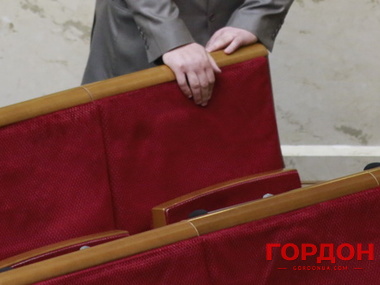 Присягу приняли еще пять народных депутатов