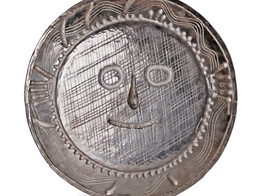 На фестивале современного искусства в Майами похитили серебряное блюдо работы Пикассо