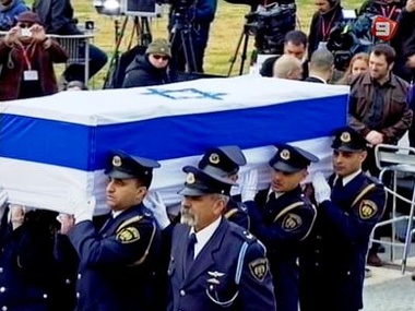 В Израиле с почестями похоронили Ариэля Шарона