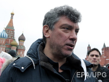 Немцов: Путин не признает, что его политика привела к финансовому краху, единственный выход – списать все проблемы на войну