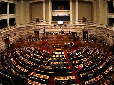 Греческие парламентарии не смогли избрать президента в первом туре выборов