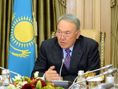 22 декабря в Украину прилетит Назарбаев