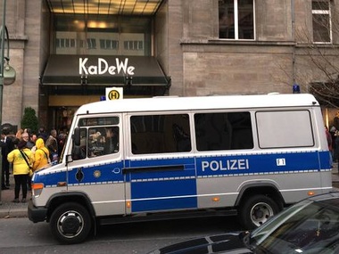 В Берлине вооруженные неизвестные напали на торговый центр KaDeWe