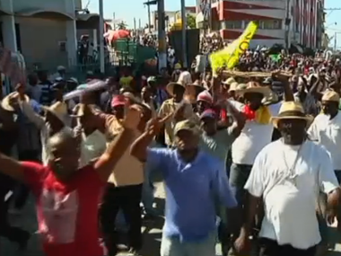 Оппозиция Гаити продолжает настаивать на отставке президента Мартелли 