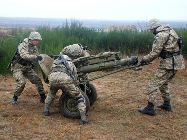 Во Львовской области прошли занятия по боевой артиллерийской стрельбе. Фоторепортаж