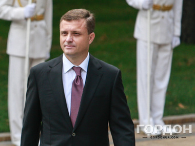 Левочкин: Если Янукович уверен в своей невиновности, пусть приедет в Киев