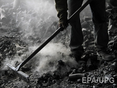 Порошенко: Поставки угля в Украину возобновились