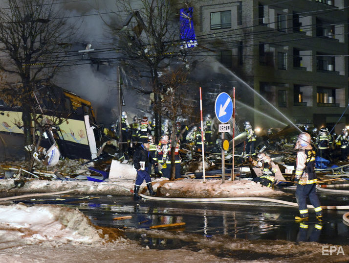 В результате мощного взрыва в ресторане в Японии пострадали десятки людей