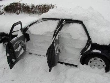 В Украине снегопады оставили без света 104 населенных пункта 