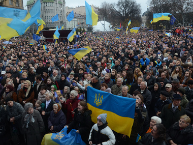 Львов готовится к "мобилизации" и выезду автоколонн в Киев