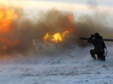 За день боевики 22 раза обстреляли позиции украинских военных на Донбассе