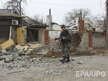СМИ: В Донецке возобновились боевые действия, ранены 14 человек