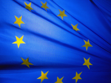 Еврокомиссия воздержалась от комментариев по введению дополнительного импортного сбора в Украине