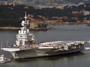 Франция отправляет авианосец "Шарль де Голль" в Персидский залив